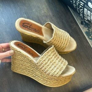 Sbicca platform shoes